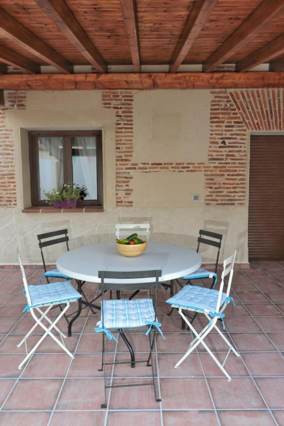 Villa Casa del maestro Orbita Exterior foto